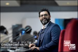 مصطفی کیایی در نشست خبری فیلم چهارراه استامبول