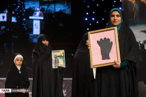 آمنه سادات ذبیح پور در افتتاحیه نهمین جشنواره مردمی فیلم عمار