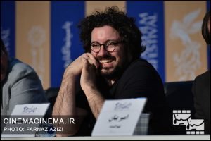 هومن بهمنش در نشست خبری فیلم «خورشید» در دهمین روز سی و هشتمین جشنواره فیلم فجر