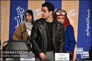 نشست خبری عوامل فیلم شنای پروانه در سی و هشتمین جشنواره فیلم فجر