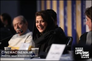 طناز طباطبایی در نشست خبری فیلم «خورشید» در دهمین روز سی و هشتمین جشنواره فیلم فجر