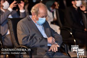 علی نصیریان، بازیگر در آیین تجلیل از افتخارآفرینان سینمای ایران در عرصه بین‌الملل