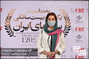 فاطمه معتمدآریا، بازیگر در آیین تجلیل از افتخارآفرینان سینمای ایران در عرصه بین‌الملل
