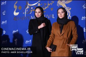 از راست آناهیتا درگاهی و رعنا آزادی ور در فتوکال فیلم مرد بازنده در چهلمین جشنواره فیلم فجر