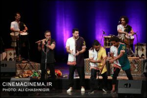 کنسرت گروه بوشهری لیان به رهبری محسن شریفیان