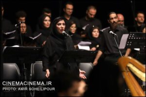 اجرای "نامیرا" توسط ارکستر سمفونیک تهران به رهبری نصیر حیدریان و به آهنگسازی بهزاد عبدی