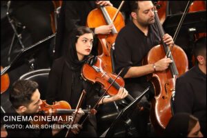 اجرای "نامیرا" توسط ارکستر سمفونیک تهران به رهبری نصیر حیدریان و به آهنگسازی بهزاد عبدی