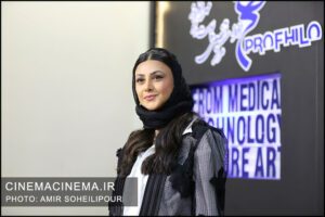 آزاده صمدی در پانزدهمین جشن بزرگ منتقدان و نویسندگان سینمایی ایران