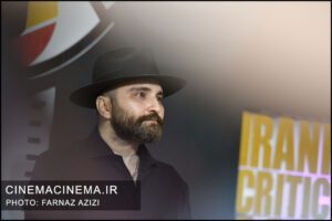 اکتا براهنی در پانزدهمین جشن بزرگ منتقدان و نویسندگان سینمایی ایران