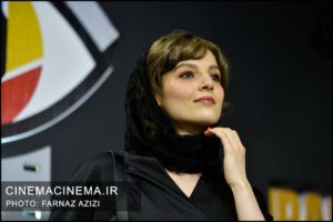 مهسا حجازی در پانزدهمین جشن بزرگ منتقدان و نویسندگان سینمایی ایران