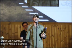 امین حیایی در پانزدهمین جشن بزرگ منتقدان و نویسندگان سینمایی ایران