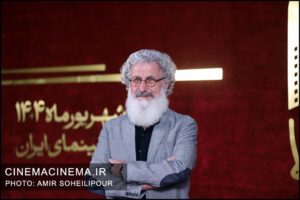 بهرام عظیمی در فتوکال مراسم گرامیداشت روز سینما بهرام عظیمی در فتوکال مراسم گرامیداشت روز سینما