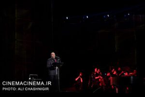 کنسرت «ایرانم» علیرضا قربانی