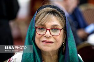 گوهر خیراندیش در آیین پاسداشت هنرمندان پیشکسوت