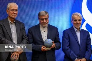 محمدباقر نوبخت، علی جنتی و علی ربیعی در آیین پاسداشت هنرمندان پیشکسوت