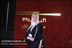 رز رضوی در فتوکال مراسم گرامیداشت روز سینما رز رضوی در فتوکال مراسم گرامیداشت روز سینما