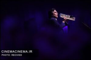 سامان احتشامی در اختتامیه سی‌وهفتمین جشنواره بین‌المللی فیلم‌های کودکان و نوجوانان اصفهان