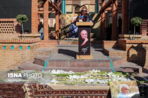 مجید مجیدی در تشییع پیکر «محمد کاسبی»