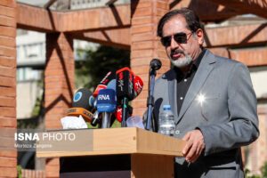 سیدحسام الدین سراج در تشییع پیکر «محمد کاسبی»