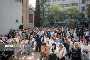 مراسم تشییع پیکر ناصر تقوایی