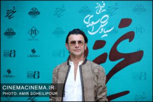 امین حیایی در اکران مردمی فیلم غریزه به کارگردانی سیاوش اسدی