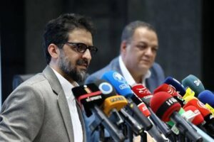 images (17) images (17)