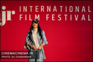 هدی زین‌العابدین در مراسم افتتاحیه چهل‌و‌سومین جشنواره جهانی فیلم فجر