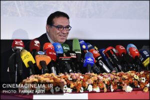 روح‌الله حسینی در نشست خبری جشنواره جهانی فیلم فجر