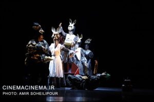 نمایش موزیکال «رابین هود» نمایش موزیکال «رابین هود»