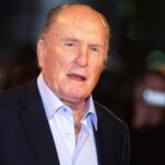 رابرت دووال