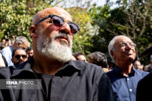 امیر آقایی در مراسم تشییع و خاکسپاری پیکر زنده یاد «اکبر عبدی»