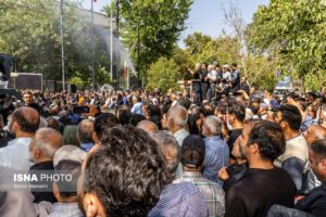مراسم تشییع و خاکسپاری پیکر زنده یاد «اکبر عبدی»