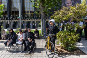 مراسم تشییع و خاکسپاری پیکر زنده یاد «اکبر عبدی»