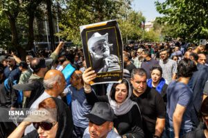 مراسم تشییع و خاکسپاری پیکر زنده یاد «اکبر عبدی»