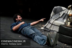 محسن کیایی در نمایش کمدی قبض روح محسن کیایی در نمایش کمدی قبض روح